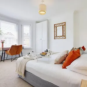  Apartment Seaesta -game Room&vr &ev Point